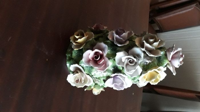 Centro de Mesa Floral Perfeitíssimo  (porcelana inglesa)