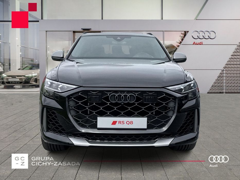 Audi Rs Q8 ||1560||Suv Performance 640 Km Tiptronic