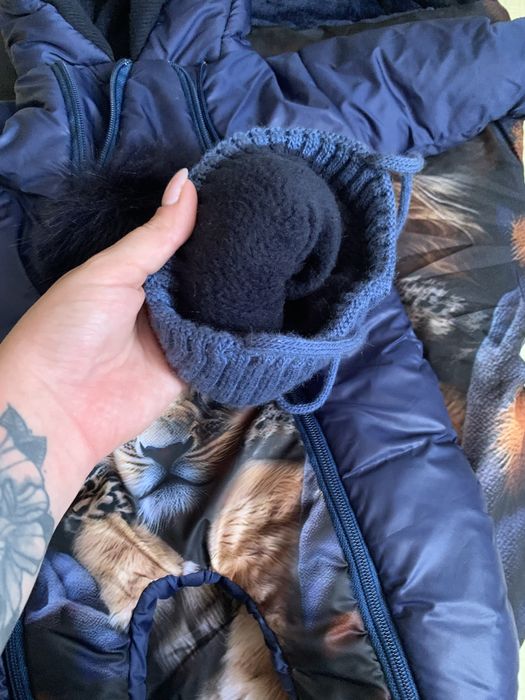 Продам комплект на виписку