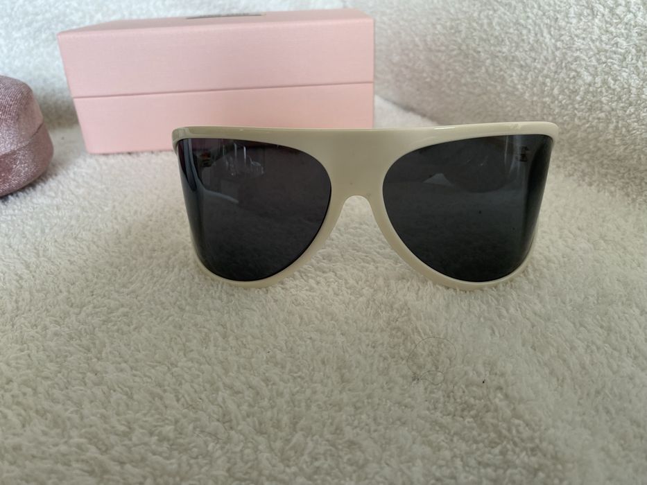 Okulary Miu Miu SMU A01