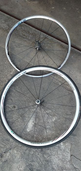 Aros de Corrida chimano ultegra par 90,€ / Outras 26X e 24x Porto Gondomar Sr.Rocha ligue-me OK .