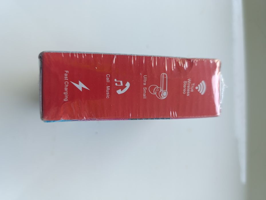 Навушники безпровідні.