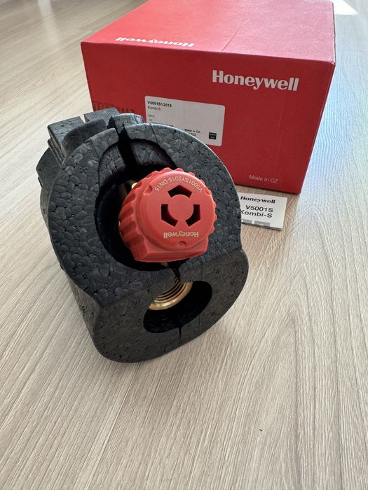 Zawór odcinający Honeywell Kombi-S, V5001SY2015.