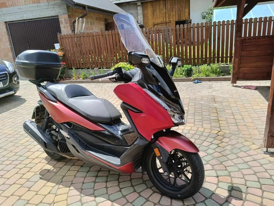 Honda NSS Sprzedam skuter marki HONDA FORZA 125