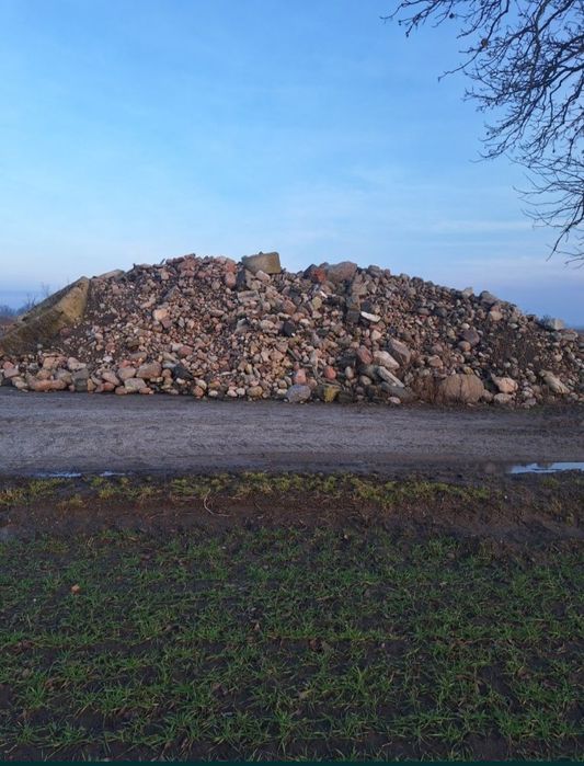 Oddam kamienie polne