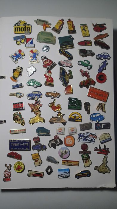Pins antigos Automobilia