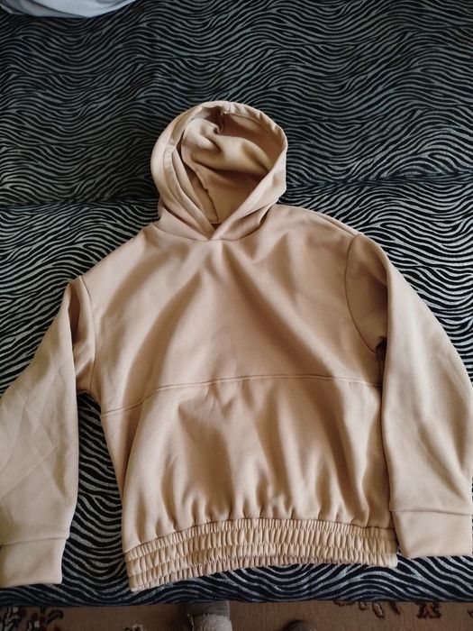 Костюм женский  бежевый