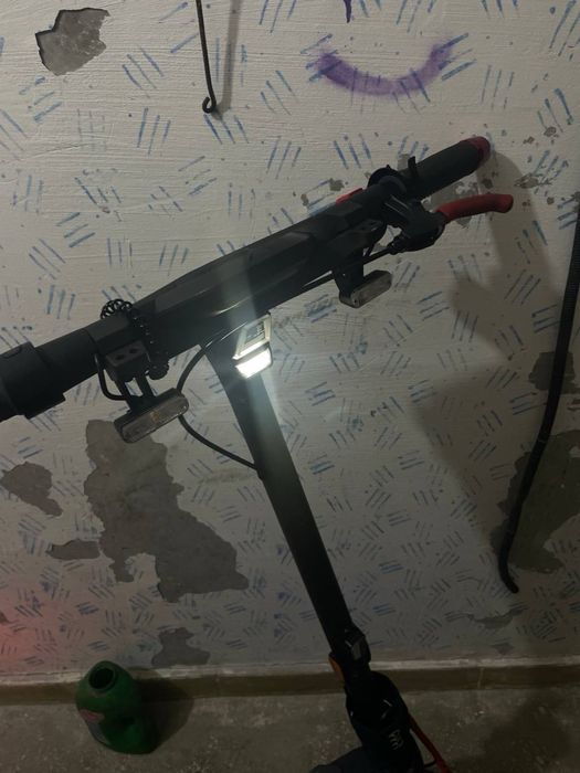 електросамокат Ninebot Segway P65