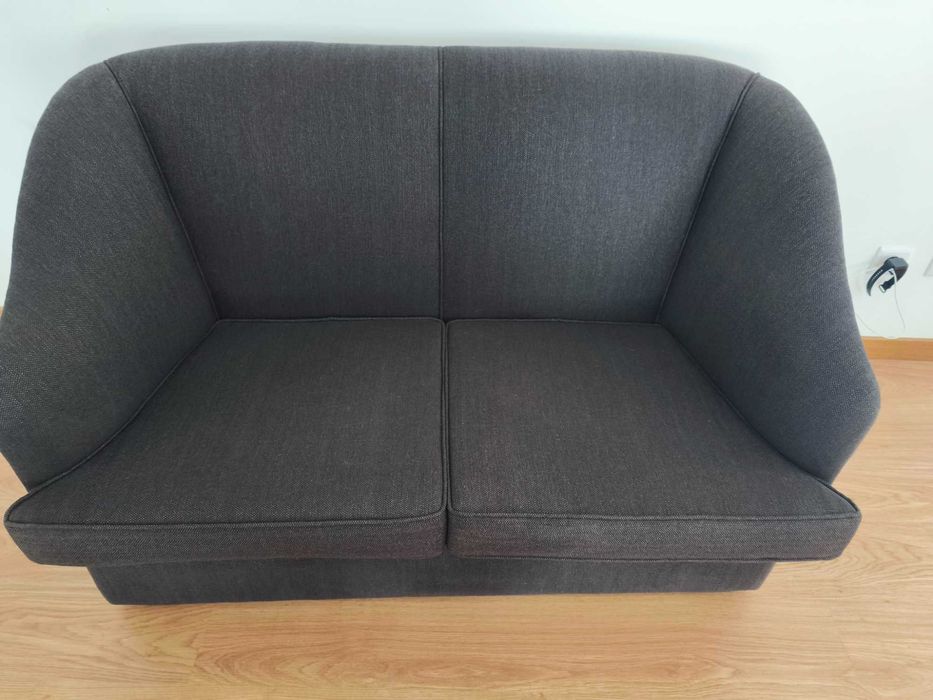 SOFÁ 2 Lugares confortável e elegante