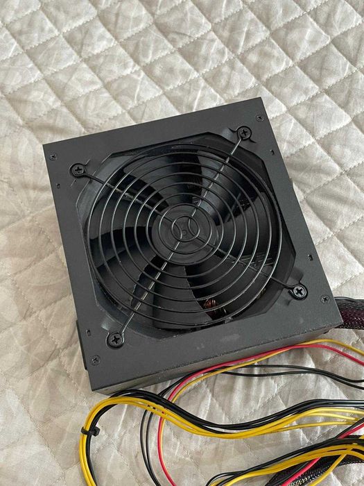 Fonte de Alimentação Eurotech 700W Bronze