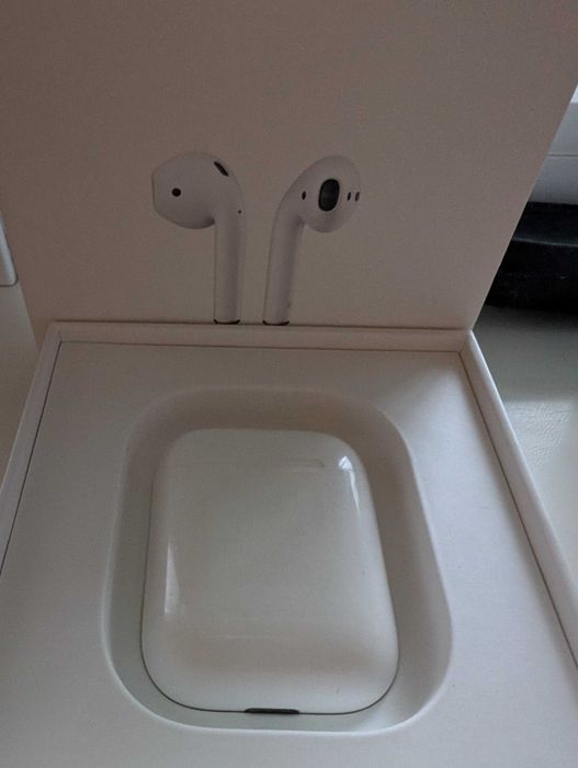 Навушники airpods