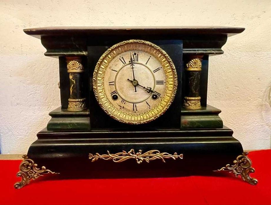 Relógios de lareira, de capela, de parede ou mesa, antigos e vintage