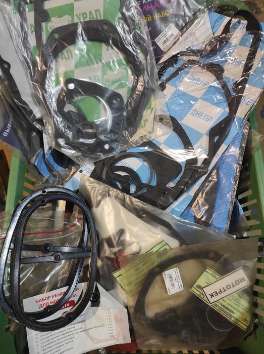 Guma uszczelniacze uszczelki podnóżki K750 M72 Dniepr Ural MW Mt 16 12