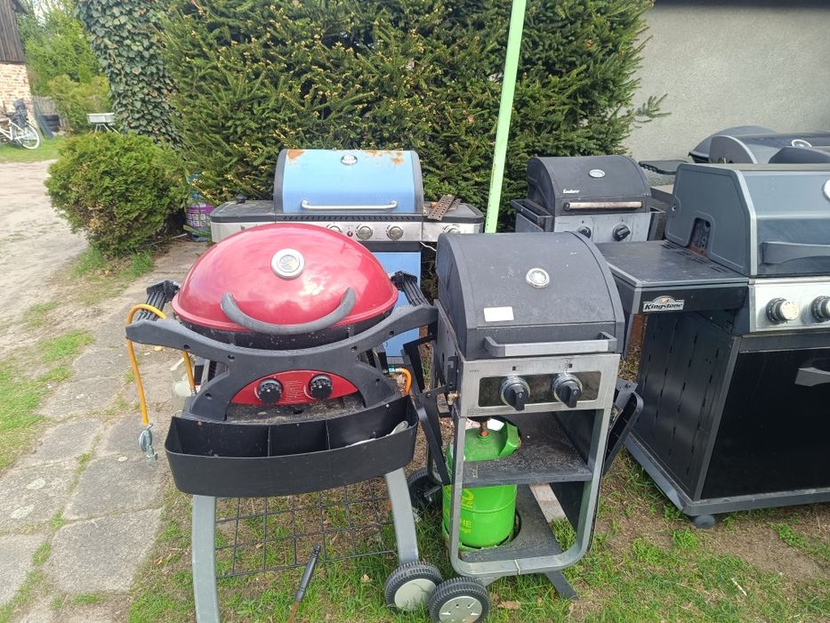 Grill gazowy węglowy Weber Broil King