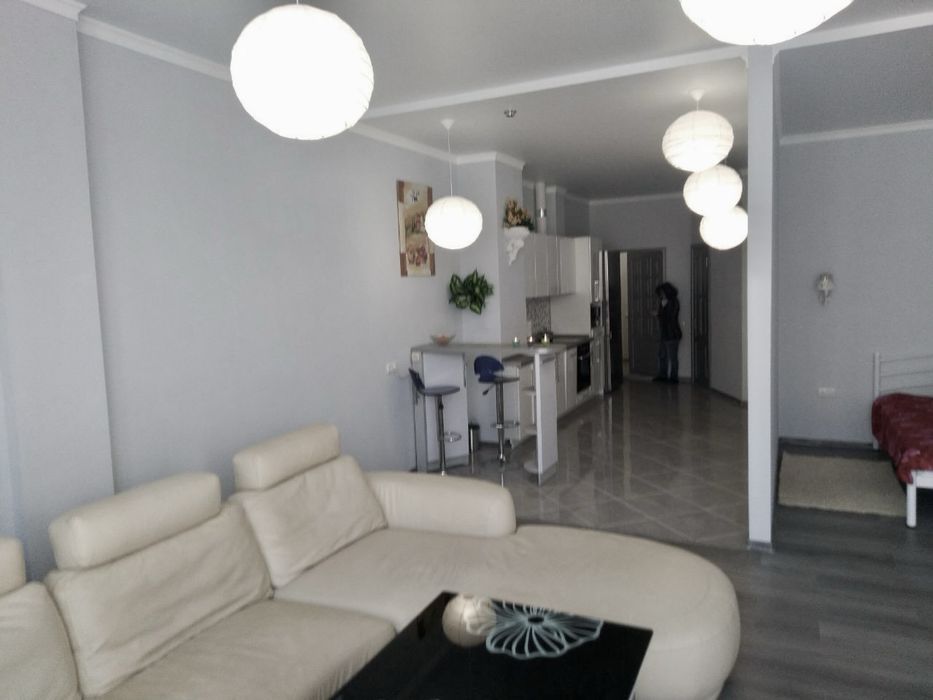 Продам студию 60 м2 Аркадия /Гагаринское плато / Генуезская