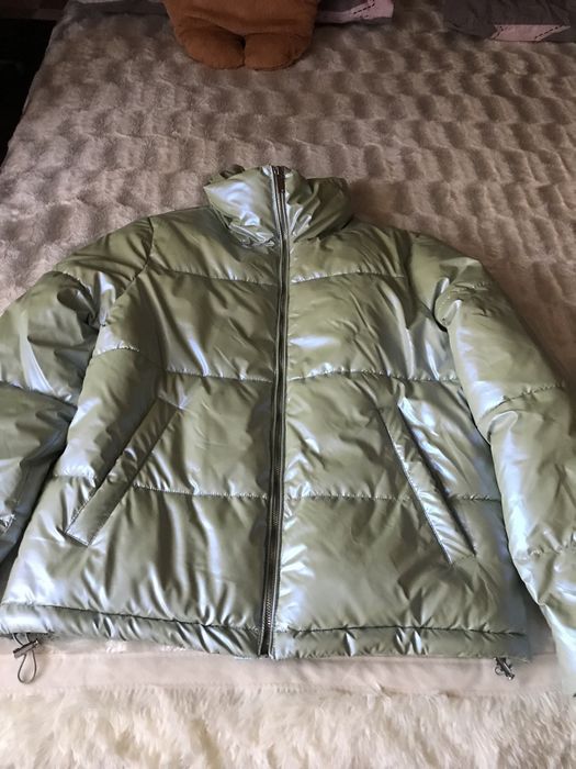 Продам куртку
