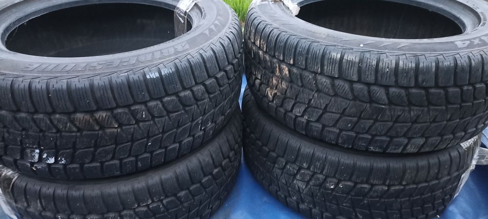 Шини Bridgestone Blizzak LM- 25 4x4