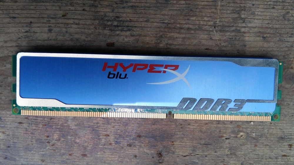 Дві планки пам"яті Kіngston DDR 3