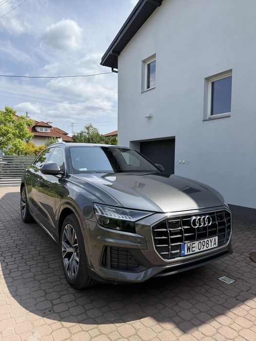 Audi Q8 stan bardzo dobry