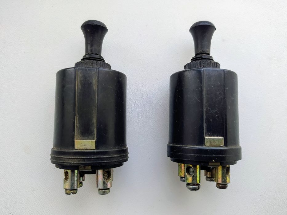 Тумблера - тумблера.