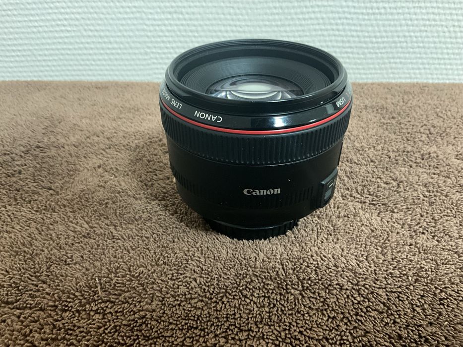 Об'єктив Canon EF 50mm f/1.2 L USM (можливий обмін Macbook) )