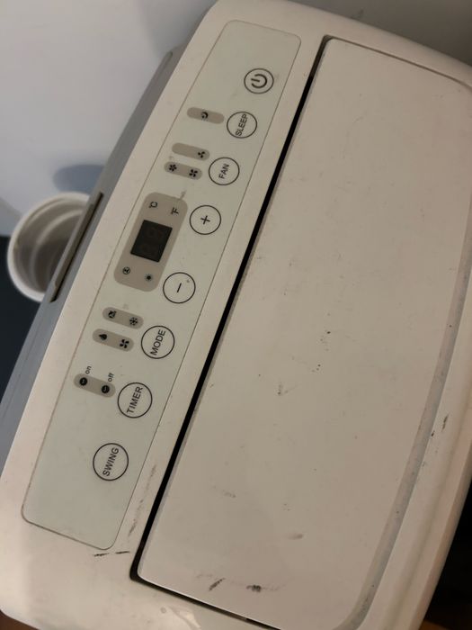 Ar condicionado portatil BECKEN 12000 BTU com todos os acessorios