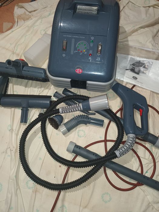 Навігатори Tom Tom