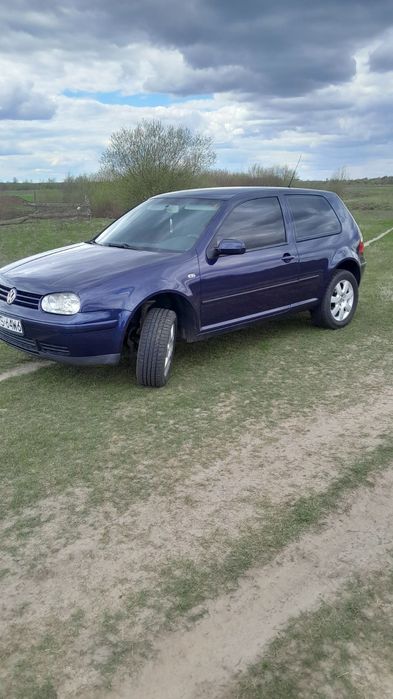 Продам VW GOLF 4