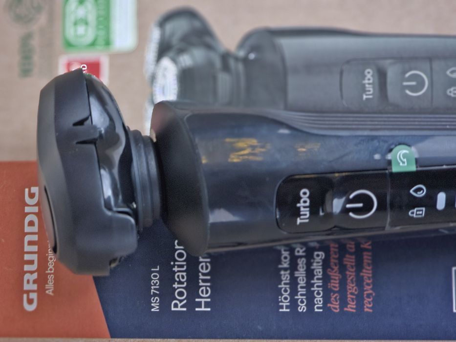 Golarka męska rotacyjna Grundig MS 7130 L