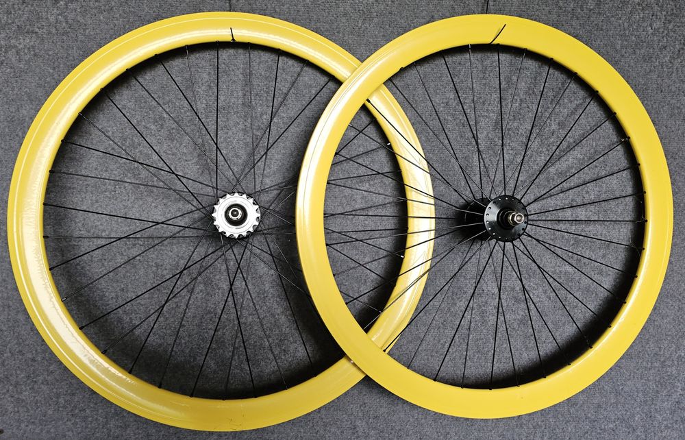 Koła Fix/Single 622x14 Stożek 43mm zębatka i kontra w komplecie