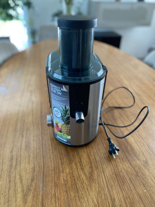 Соковижималка Gorenje JC 900 E