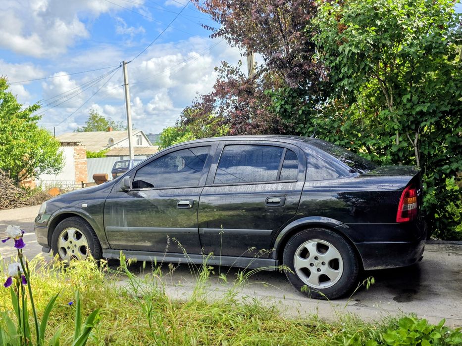 Продам авто Опель астра 2008рік