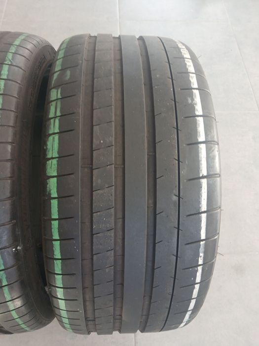 2 pneus 255 35 r19 Michelin