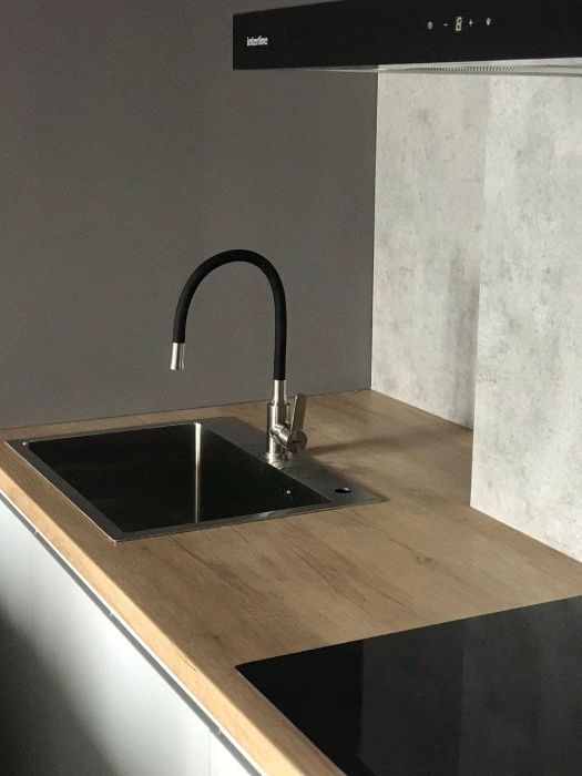 Кухонная мойка  HANDMADE VALESO 580-4303мм