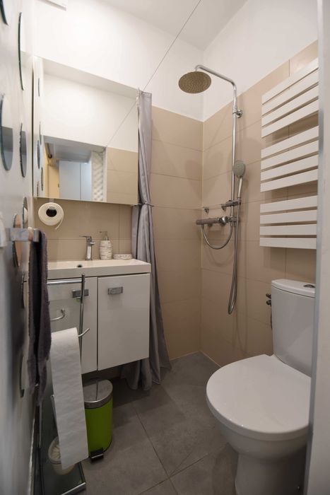 Właściciel sprzeda piękną kawalerkę 32,5m2