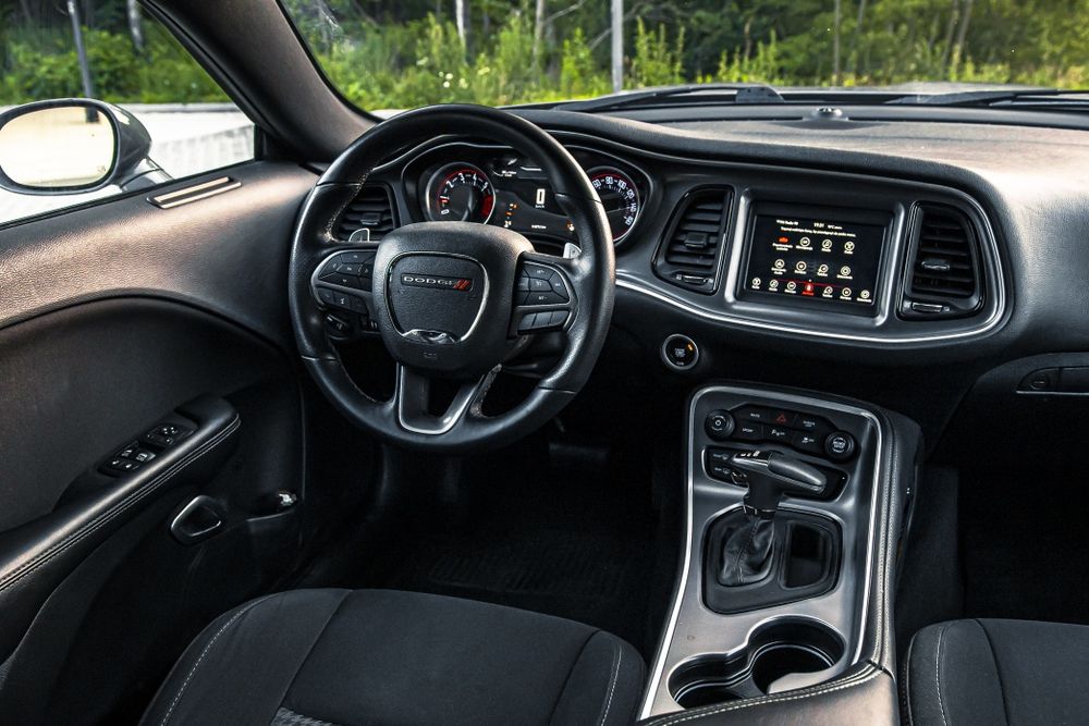 WYNAJEM DODGE CHALLENGER 3.6 V6 - Promocja 5 dni w cenie 3!