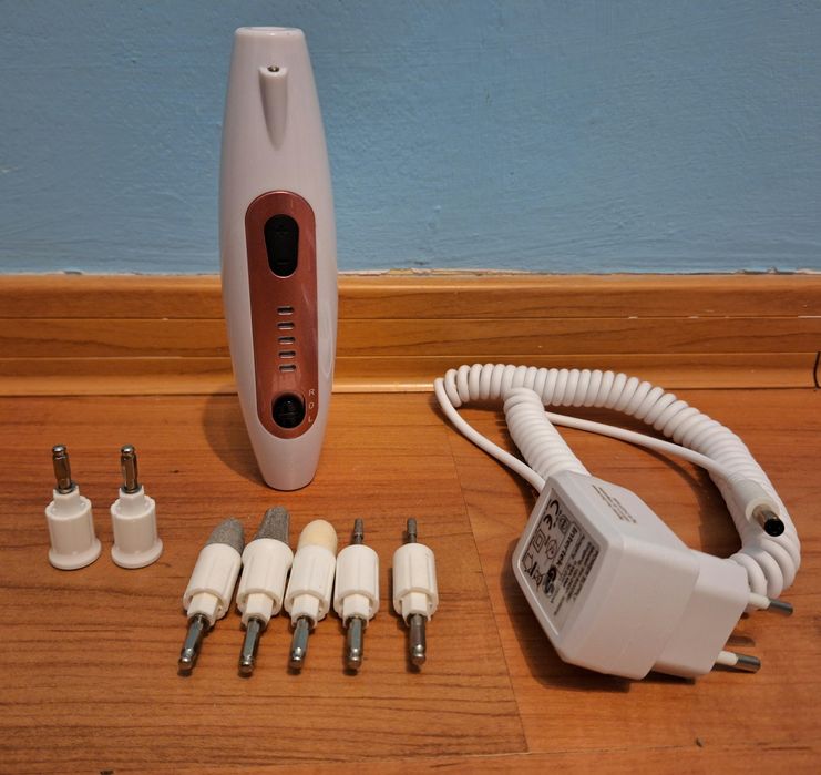 Zestaw do paznokci NOWY