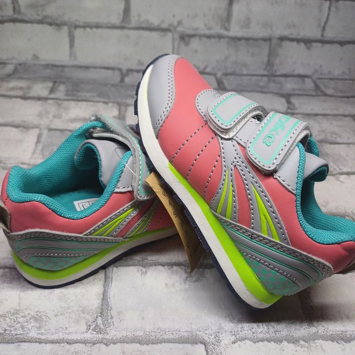Nowe buty sportowe roz 25