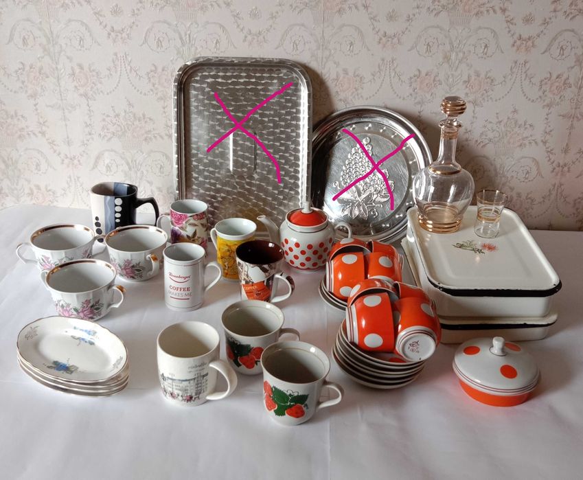 Чашки, кружки, лотки эмаль СССР и др.- распродажа