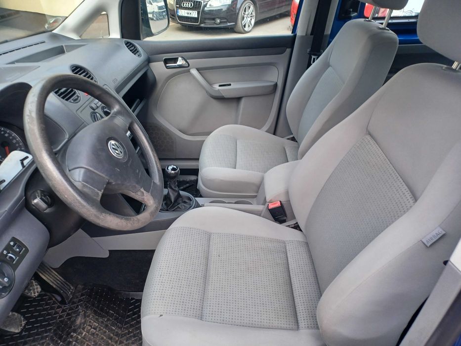 VW Caddy 1.4 MPI super stan z Niemiec 5-osobowy