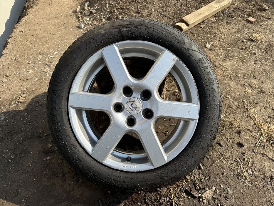 Легкосплавні диски з  шинами Goodyear 205 55 16, Renault Nissan,Mazda