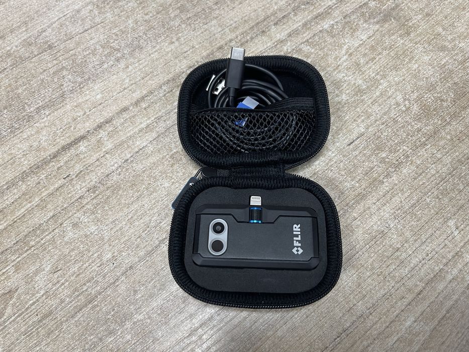 Flir ONE Pro LT (for iOS) / мобільниий тепловізор Флір