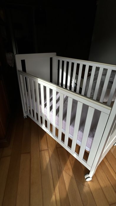 Berço Trama em madeira branco oferta de colchão