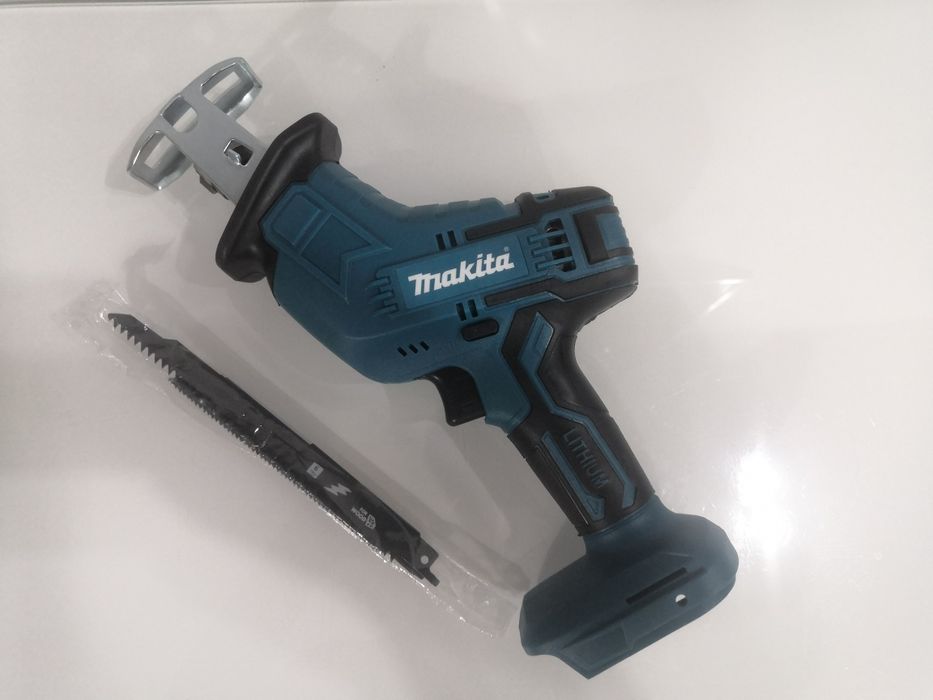 MAKITA piła szablasta akumulatorowa, lisi ogon ( wysyłka)