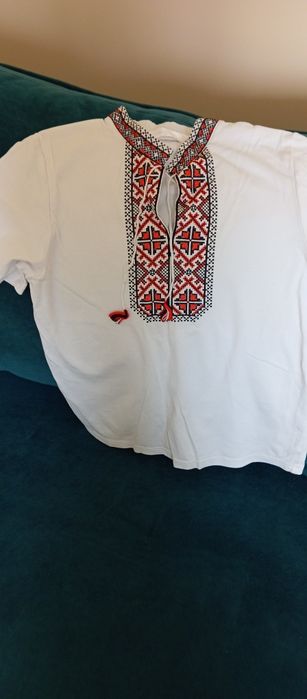 Вишиванка футболка