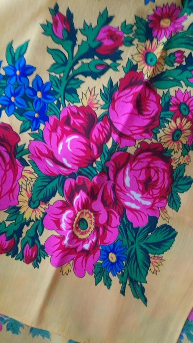 Продаю хустки Японські