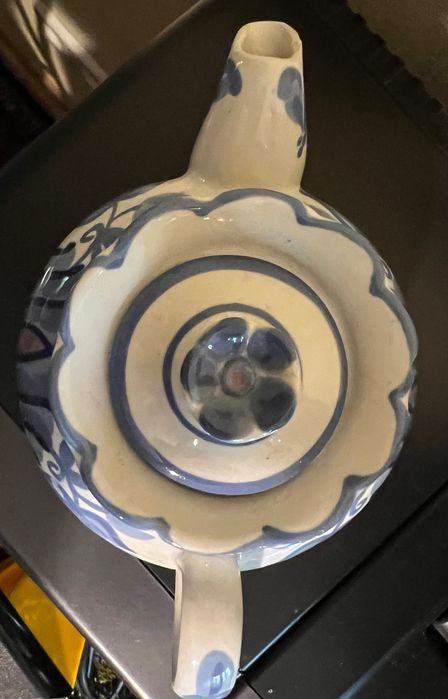 Набор из 3-х керамических чайников