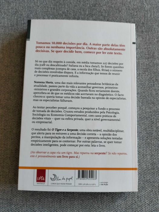 Livro "O tigre e a serpente" de Noreena hertz