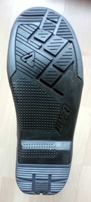 Мотоботи LEATT 3.5 8US Stealth Black/Gray