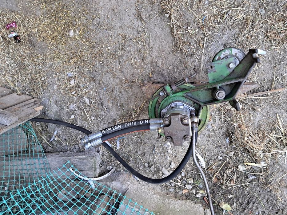 Pompa hydrauliczna John Deere 965, 970, 975, 1072, 1174, 1177